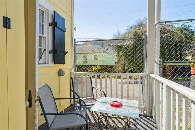 2501 Dauphine St, New Orleans, LA 70117 - view of balcony