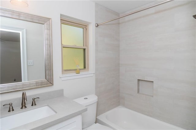 119 Ivy Dr, Covington, LA 70433 - full bath featuring  shower combination, toilet, and vanity
