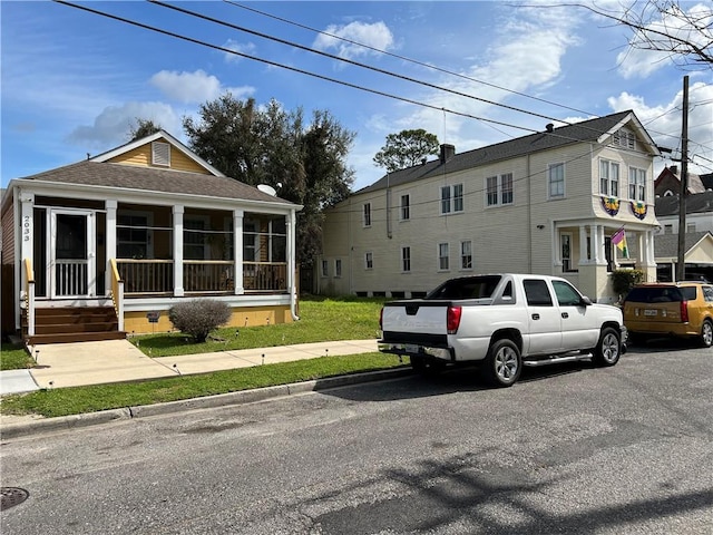 Listing photo 3 for 2025 Iberville St, New Orleans LA 70112