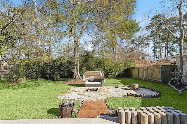 view of yard with fence