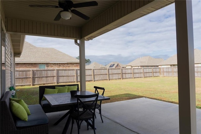 view of patio with a ceiling fan and a fenced backyard