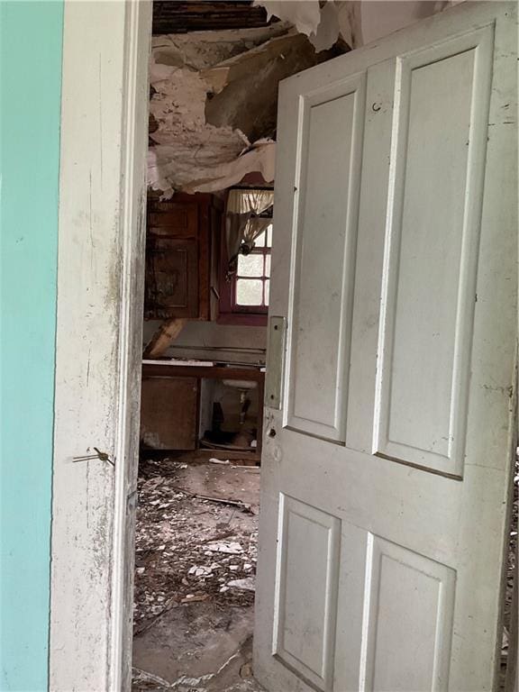 2909 1st St, New Orleans, LA 70113 - view of corridor