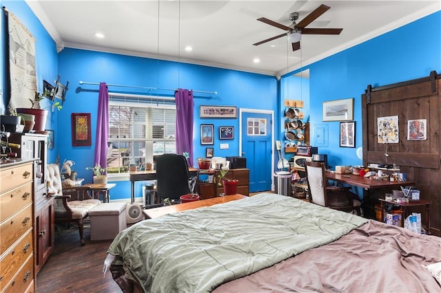 bedroom with ceiling fan, ornamental molding, dark wood-type flooring, and recessed lighting