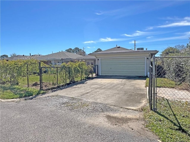 garage with fence