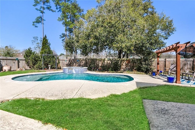 view of pool featuring a patio, a lawn, a fenced backyard, and a pool with connected hot tub