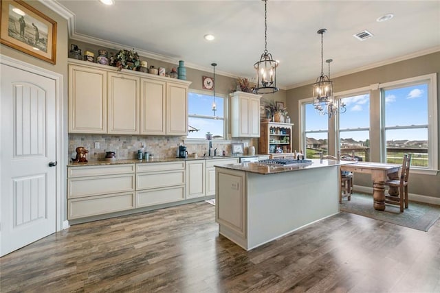 278 Lakeview Dr, Slidell, LA 70458 - kitchen featuring visible vents, backsplash, and wood finished floors