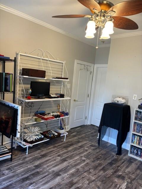 209 Legrande Bayou Ln, Kenner, LA 70065 - bedroom featuring a ceiling fan, ornamental molding, and wood finished floors