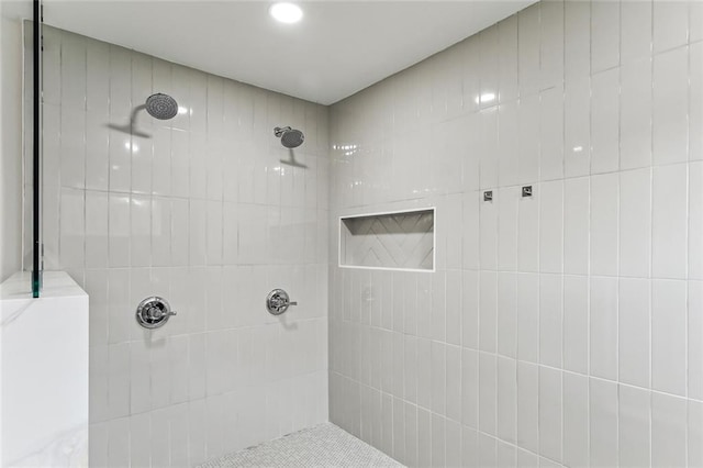 42224 Surrey Ln, Slidell, LA 70461 - bathroom with a tile shower