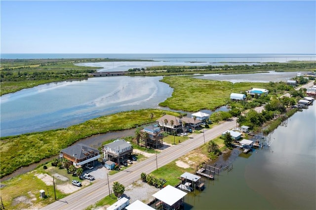 3030 Ridgeway Blvd, New Orleans, LA 70129 - bird's eye view featuring a water view