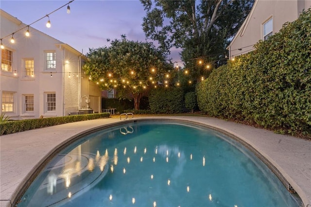 3205 Octavia St, New Orleans, LA 70125 - view of pool