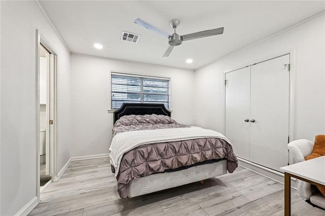 bedroom with visible vents, recessed lighting, and light wood-style floors