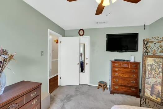 bedroom with visible vents and ceiling fan