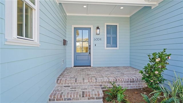 entrance to property with a porch