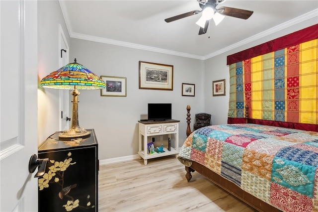 bedroom with ceiling fan, light wood-style floors, baseboards, and ornamental molding