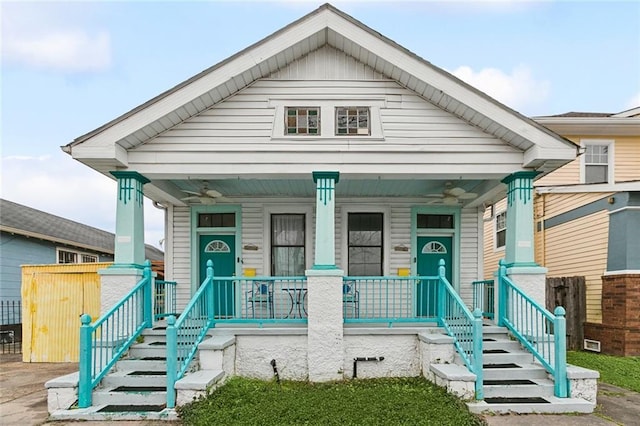 view of front facade featuring a porch and ceiling fan