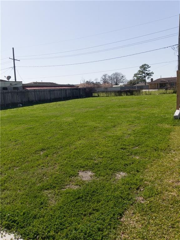 70 W Claiborne Sq, Chalmette, LA 70043 - photo 1