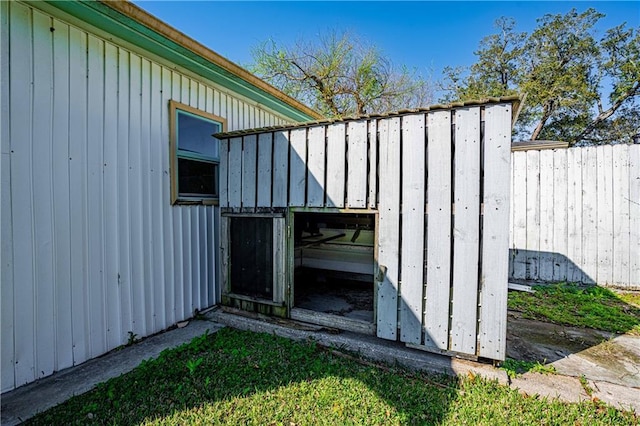 exterior space featuring fence