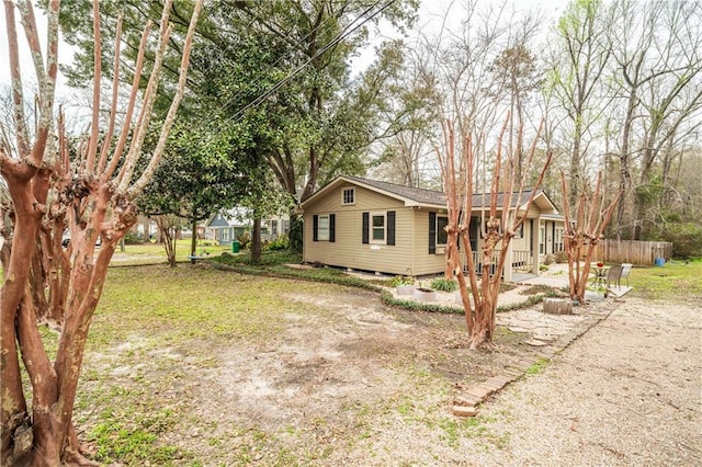 view of yard with fence