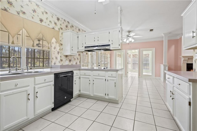 105 Cherokee Dr, Abita Springs, LA 70420 - kitchen featuring black dishwasher, a sink, a ceiling fan, extractor fan, and a peninsula