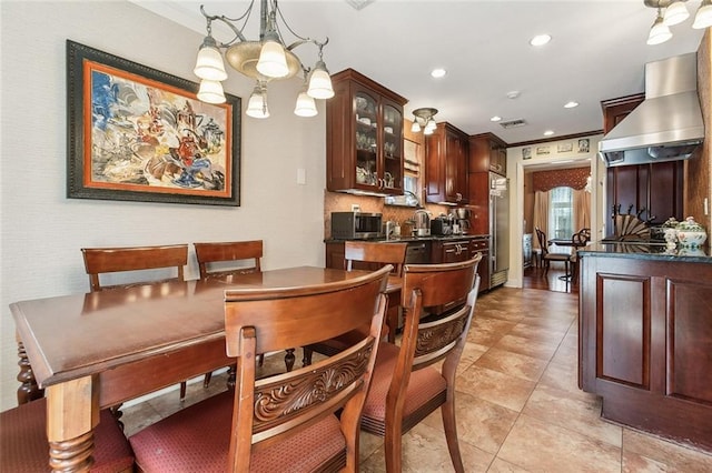 dining space with crown molding, recessed lighting, visible vents, and a chandelier