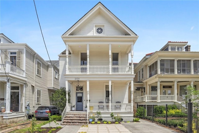 view of front of property featuring a porch