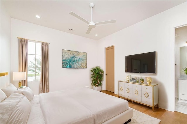 bedroom featuring a ceiling fan, recessed lighting, visible vents, and light wood-type flooring