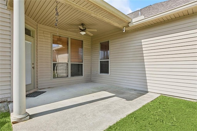 view of patio featuring a ceiling fan