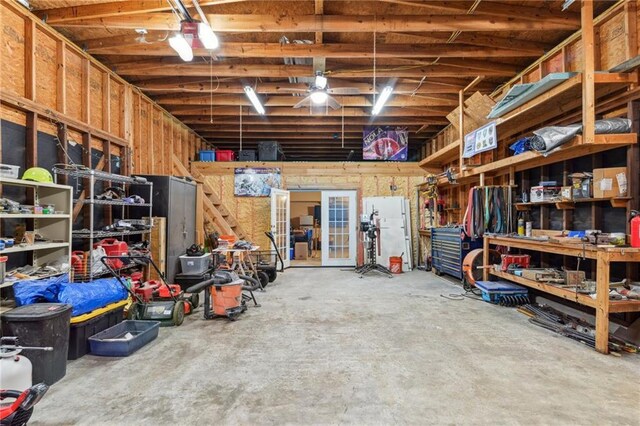 448 Lynnmeade Rd, Gretna, LA 70056 - garage featuring a workshop area