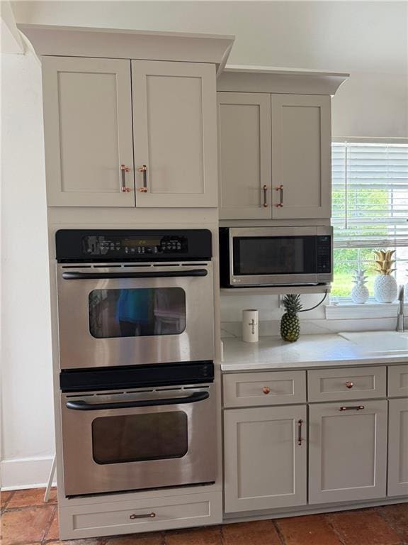 5227 Shady Park Dr, Marrero, LA 70072 - kitchen featuring appliances with stainless steel finishes and a sink