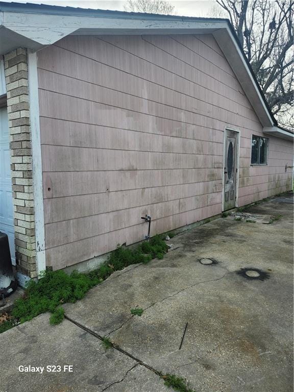 view of side of home