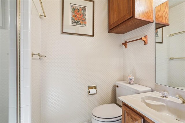 805 Rue Royal St, Metairie, LA 70005 - full bathroom with a shower, toilet, and vanity