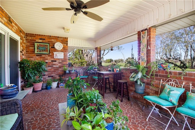 6 Country Club Dr, La Place, LA 70068 - view of patio with outdoor dining area and ceiling fan