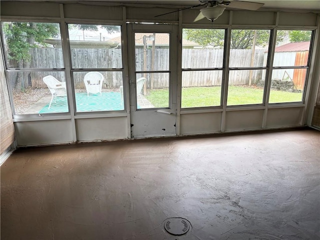 9025 Camille Ct, River Ridge, LA 70123 - unfurnished sunroom featuring ceiling fan