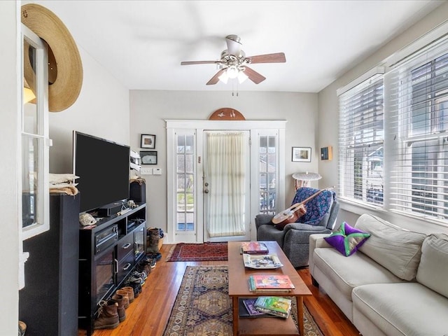 311214 General Taylor St, New Orleans, LA 70125 - living room featuring wood finished floors and a ceiling fan