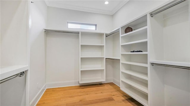 8520 Creole Dr, Chalmette, LA 70043 - spacious closet featuring light wood finished floors