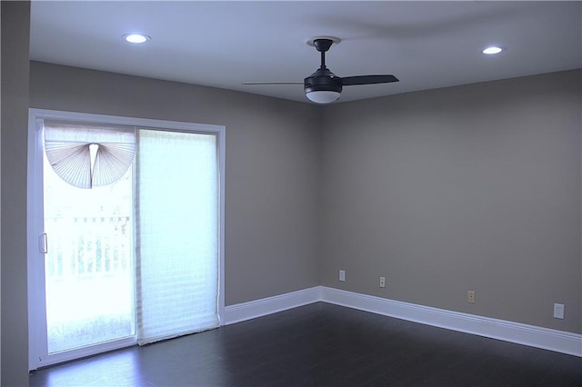 4043 S Pin Oak Ave, New Orleans, LA 70131 - spare room featuring dark wood-style floors, recessed lighting, baseboards, and a ceiling fan