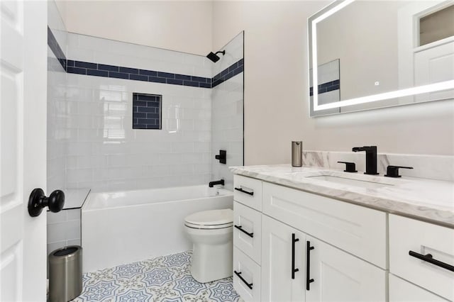 736 Belleville St, New Orleans, LA 70114 - bathroom with toilet, tub / shower combination, and vanity