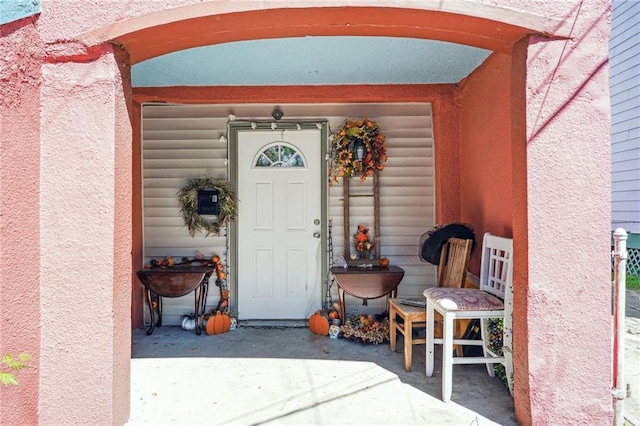 320709 Bienville St, New Orleans, LA 70119 - entrance to property featuring stucco siding