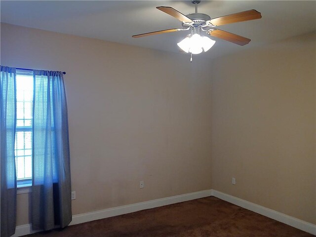 4800 Eastview Dr, New Orleans, LA 70126 - empty room with baseboards, carpet, and a ceiling fan