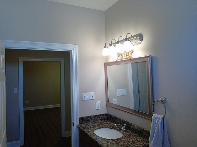 4800 Eastview Dr, New Orleans, LA 70126 - bathroom with vanity and baseboards