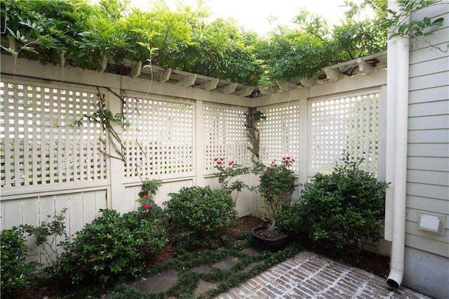 989 Beauregard Pkwy, Covington, LA 70433 - view of patio