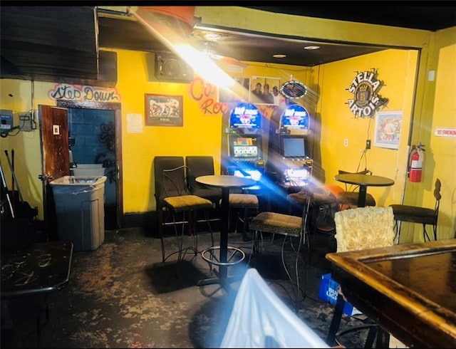 3801 Tchoupitoulas St, New Orleans, LA 70115 - playroom featuring concrete floors