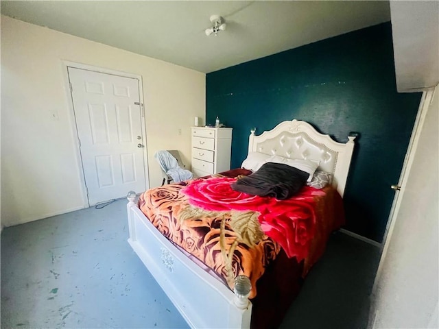 412729 Hollygrove St, New Orleans, LA 70118 - bedroom with concrete flooring