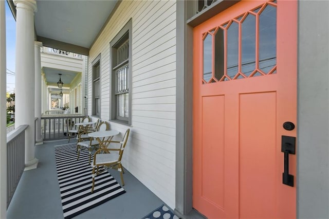 125 Elmira Ave, New Orleans, LA 70114 - view of covered porch