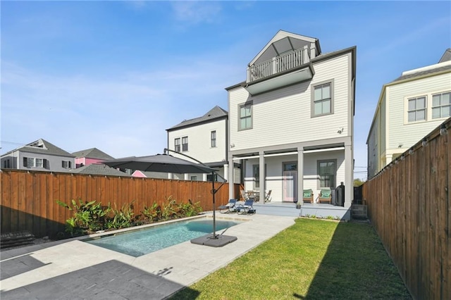 125 Elmira Ave, New Orleans, LA 70114 - rear view of property with a fenced backyard and a patio
