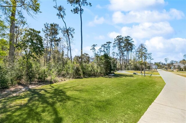 1688 Ox Bow Ln, Covington, LA 70433
