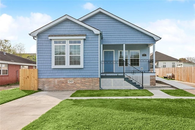 920 Cougar Dr, Arabi, LA 70032 - photo 1