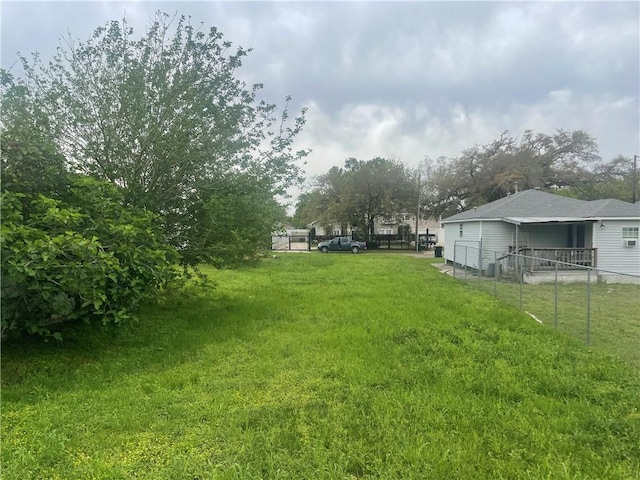 707 N Claiborne St, Chalmette, LA 70043