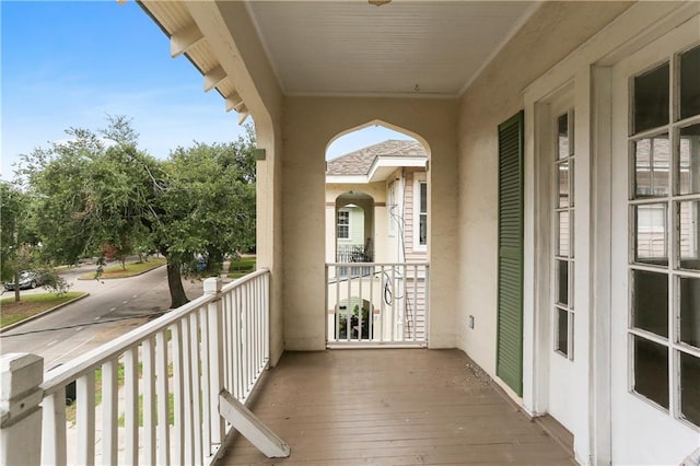 441921 Fontainebleau Dr, New Orleans, LA 70125 - view of balcony