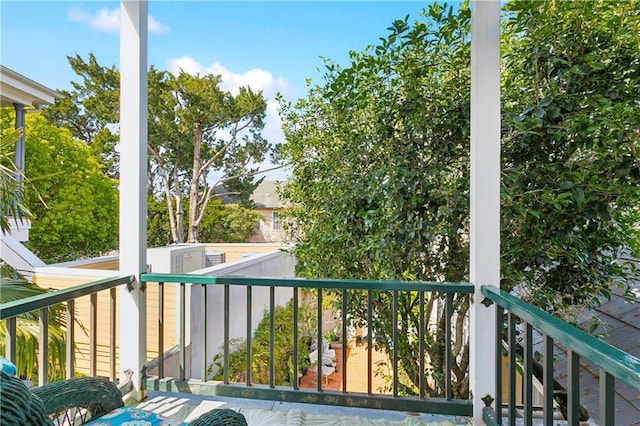 3342 Bell St, New Orleans, LA 70119 - view of balcony